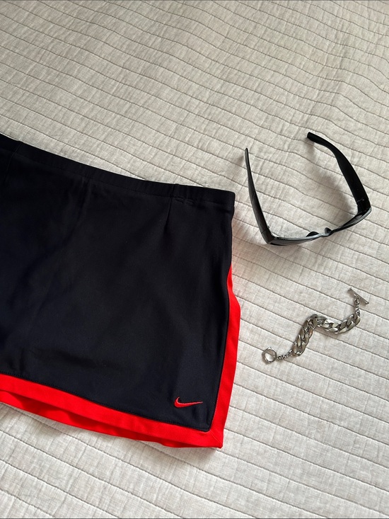 Nike Pants - Nike Vtg Y2K sporty black red stripe mini athletic tennis golf pull on skort M